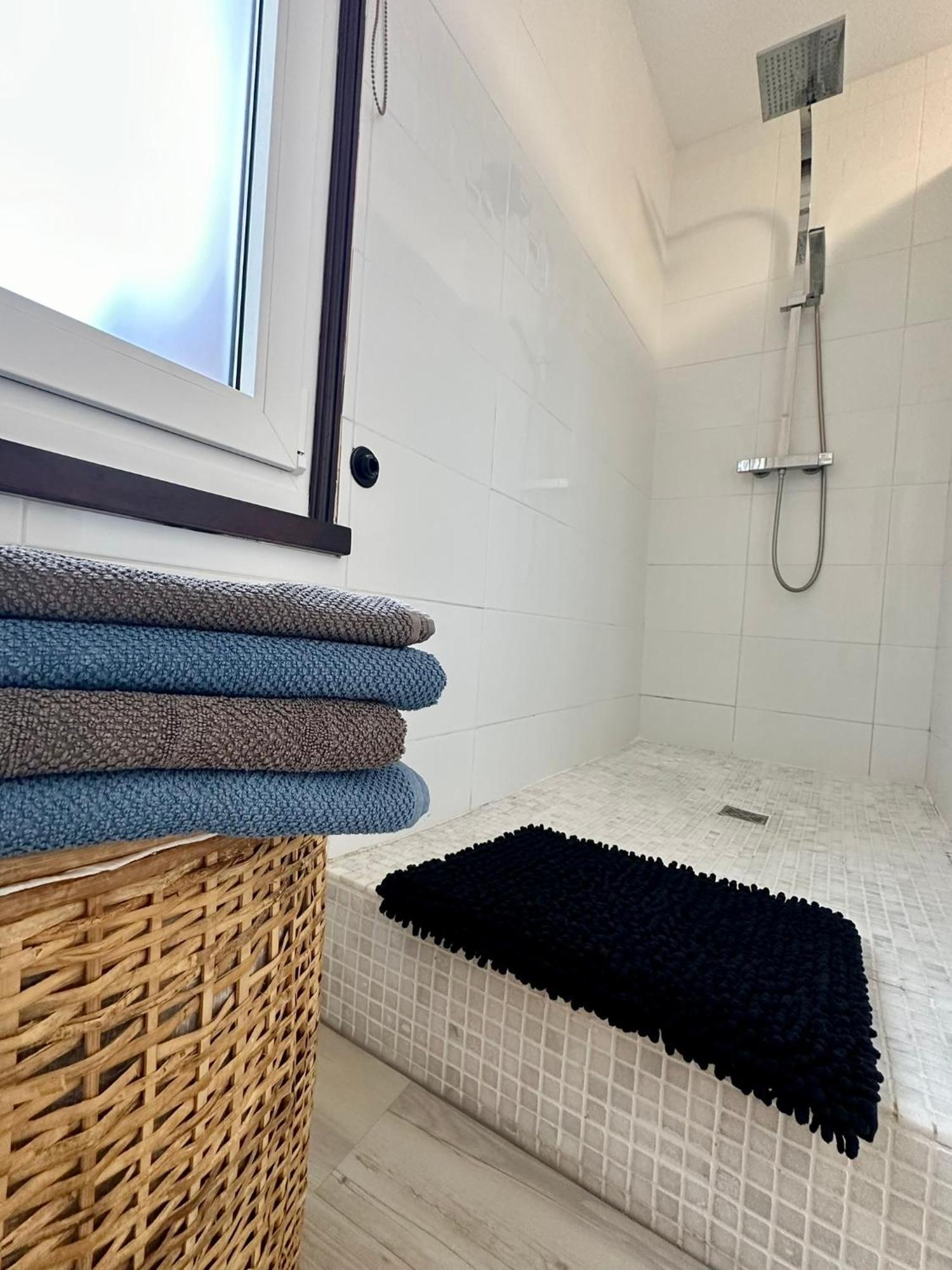 Gite A La Ferme, T2 Weppes Perenchies エクステリア 写真